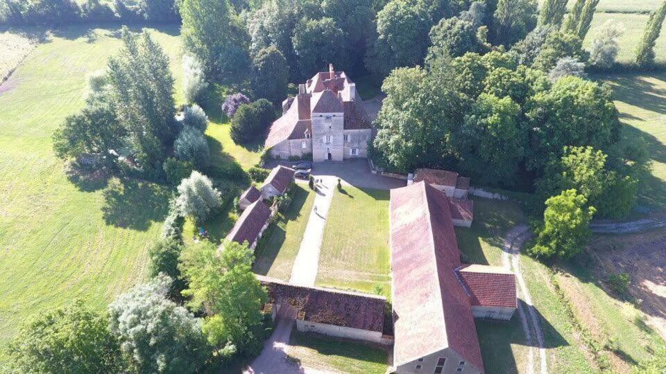 Chateau De Vesset Tréteau Zewnętrze zdjęcie